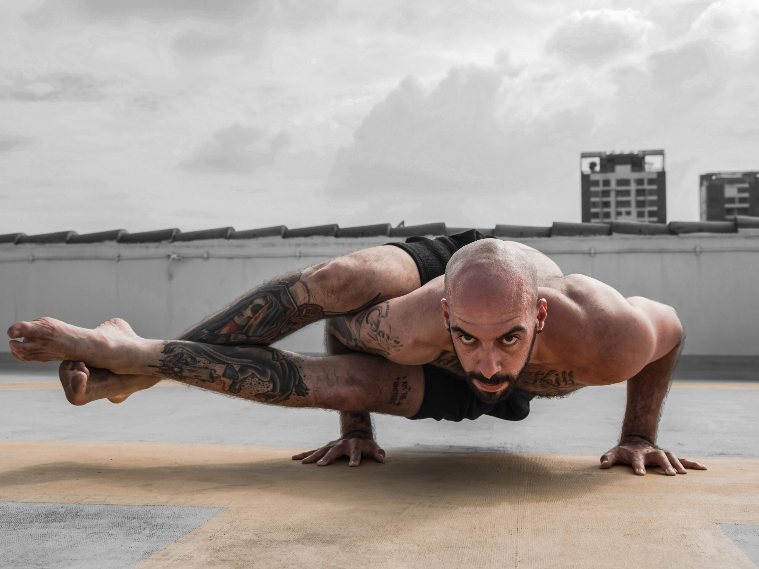 Should men do yoga? - Hiram Meraz